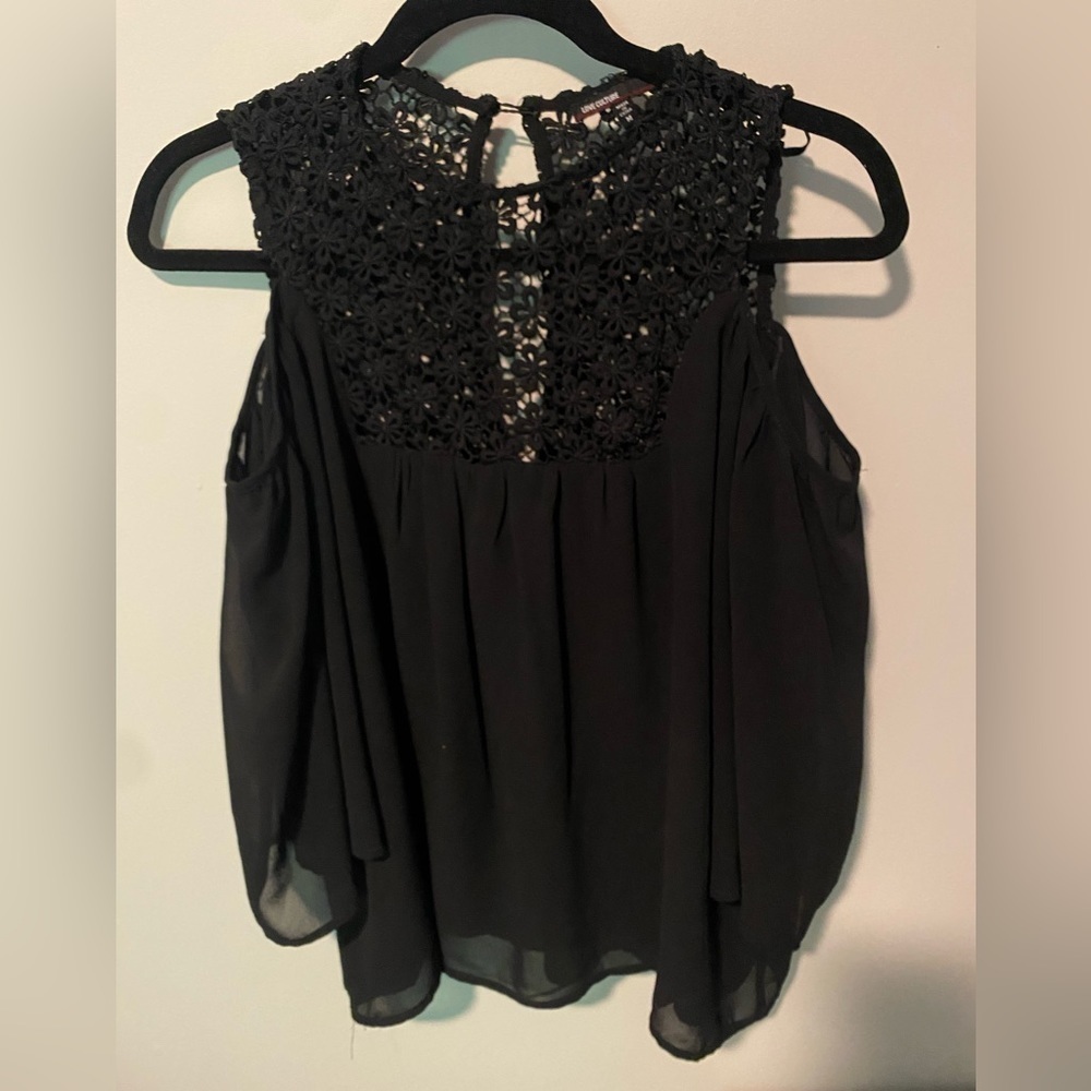 LOVE Culture Lace Blouse with shoulder cutouts
